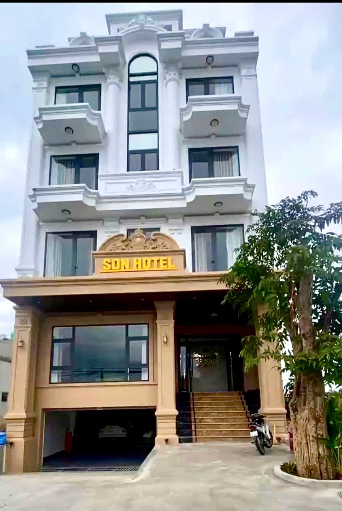 Son Hotel